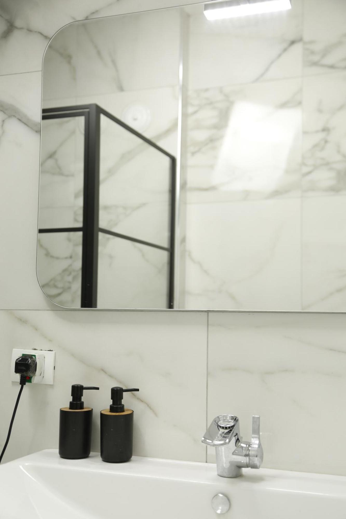 Albi Apartment Тирана Экстерьер фото