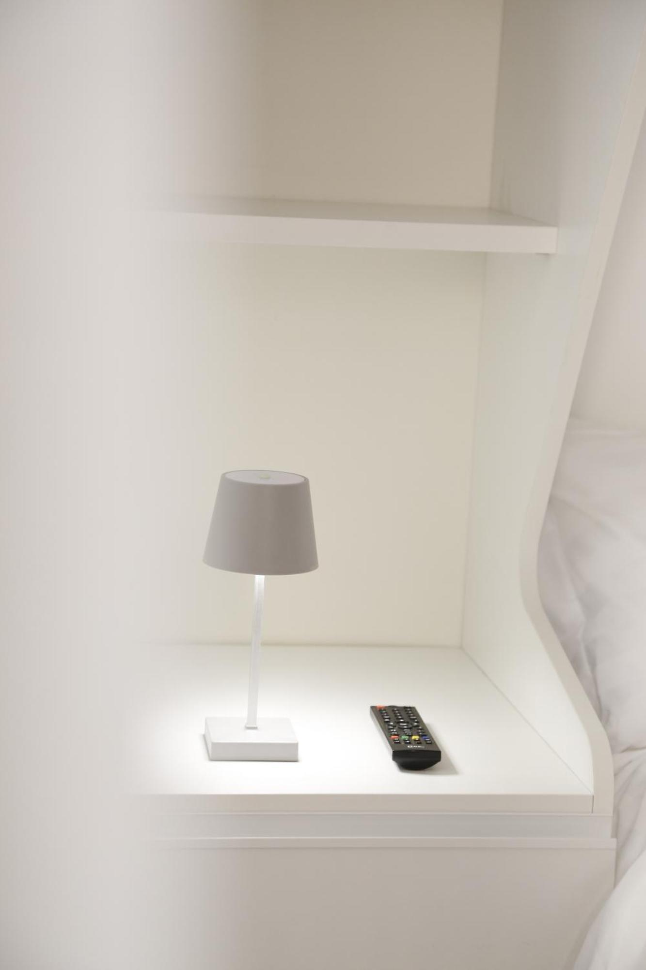 Albi Apartment Тирана Экстерьер фото
