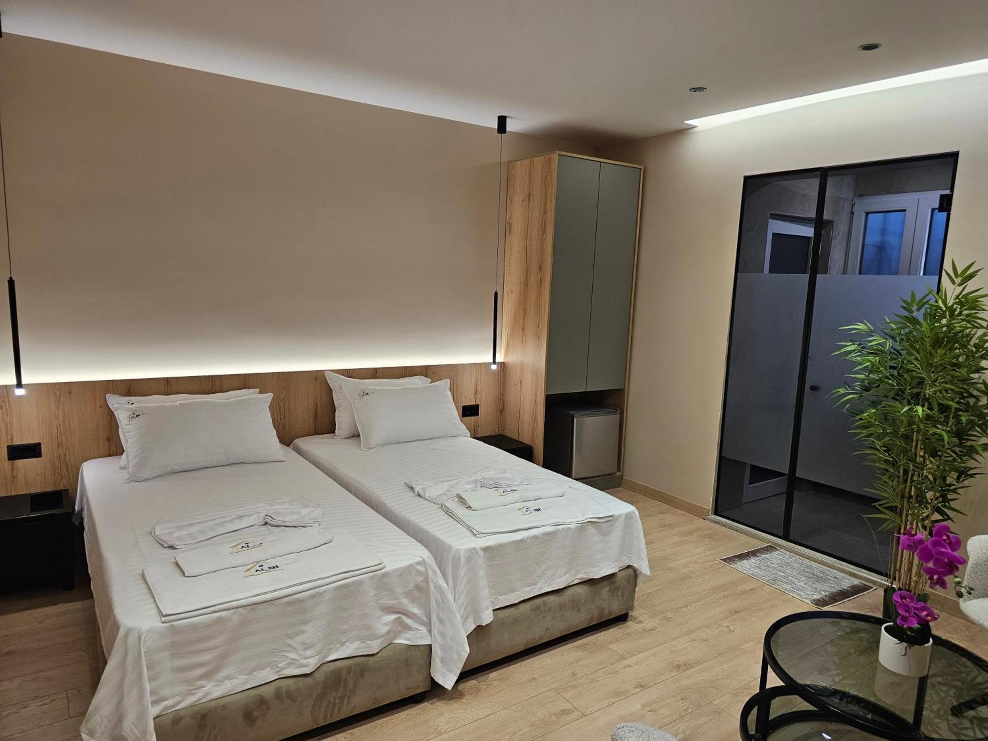Albi Apartment Тирана Экстерьер фото