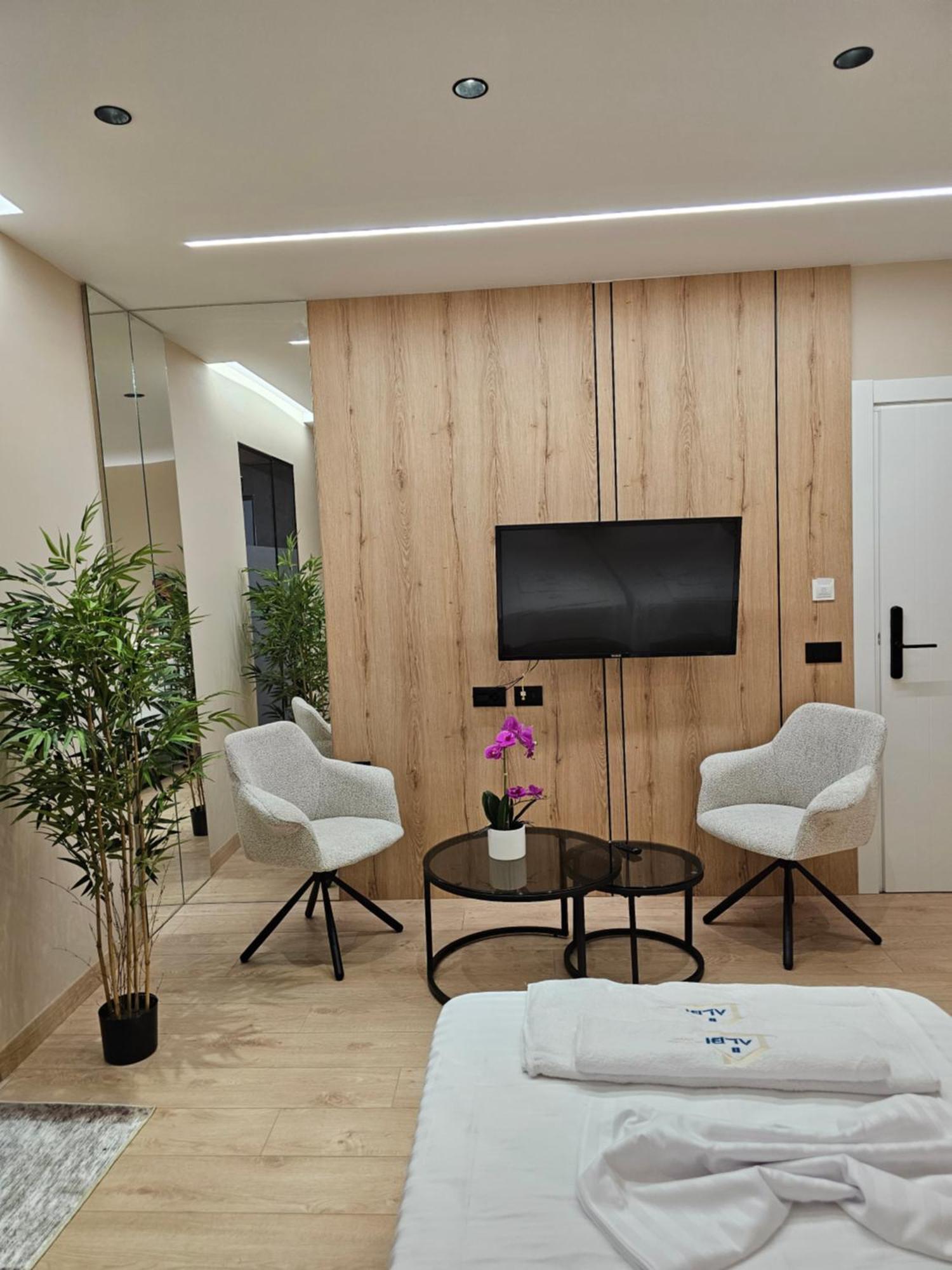 Albi Apartment Тирана Экстерьер фото